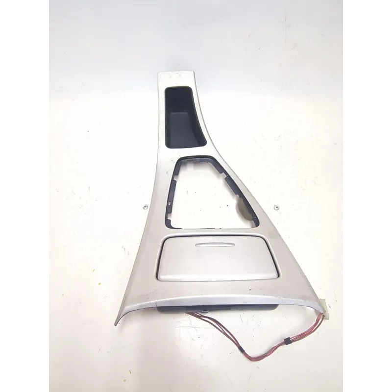 Recambio de consola central para bmw 3 (e90) 320 d referencia OEM IAM 7118034  