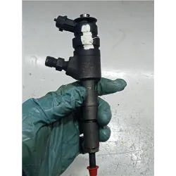 Recambio de inyector para peugeot 206 (1998) 1.4 hdi eco 70 referencia OEM IAM 0445110075  