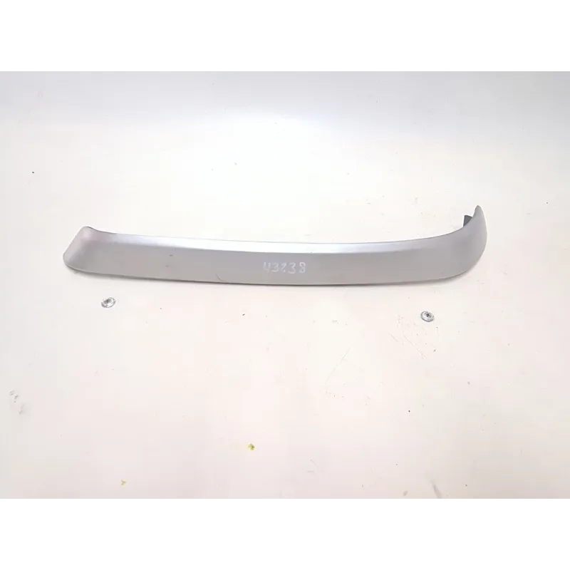 Recambio de moldura para bmw 3 (e90) 320 d referencia OEM IAM 25891810  