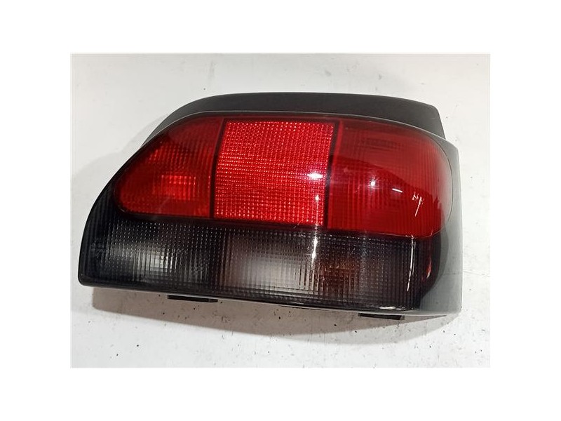 Recambio de piloto trasero derecho para renault clio i fase i / ii (b/c57)(01.1991) 1.2 (b/c/s57a, b/c57s, 5/357f, 5/357j, 5/357