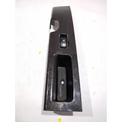 BOTONERA PUERTA DELANTERA DERECHA MANDO ELEVALUNAS 