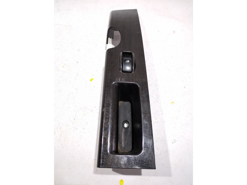 Recambio de botonera puerta delantera derecha para kia sorento i (jc) 2.5 crdi referencia OEM IAM MANDO ELEVALUNAS  