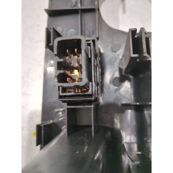 Recambio de botonera puerta delantera derecha para kia sorento i (jc) 2.5 crdi referencia OEM IAM MANDO ELEVALUNAS  