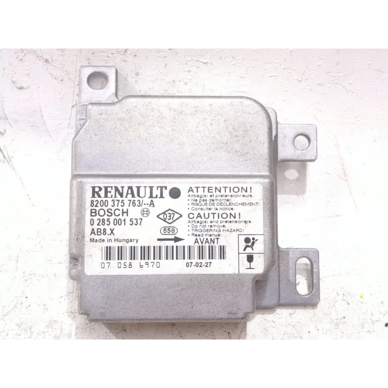 Recambio de centralita airbag para renault clio iii 1.1 referencia OEM IAM 8200375763A 0285001537  