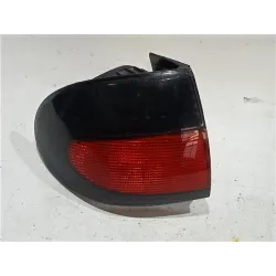 Recambio de piloto trasero izquierdo para renault megane i classic (la0)(1996) 1.9 d (la0a, la0u) referencia OEM IAM 7700838530 