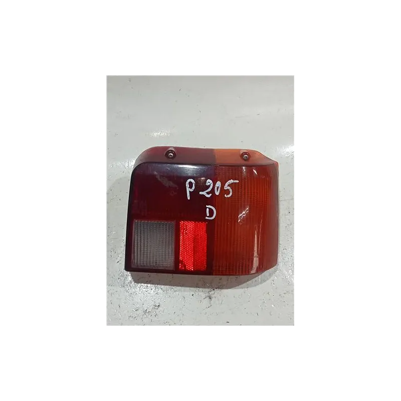 Recambio de piloto trasero derecho para peugeot 205 berlina (02.1983) 1.8 diesel referencia OEM IAM E2342  