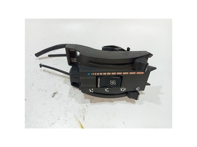 Recambio de mandos climatizador para renault rapid /express (f40)(08.1985) 1.4 kombi [1,4 ltr. - 44 kw] referencia OEM IAM 02229