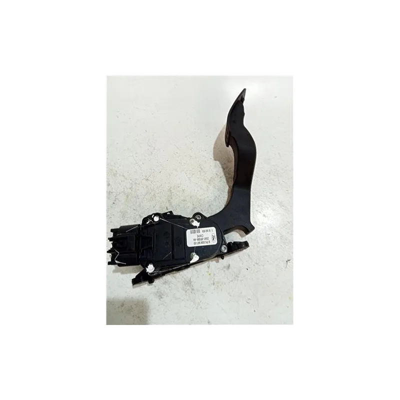 Recambio de potenciometro actuador para ford fiesta (cbk)(2002) referencia OEM IAM 6PV00856700  