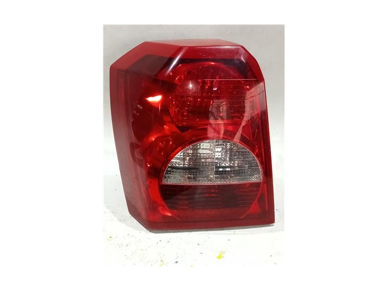 Recambio de piloto trasero izquierdo para dodge caliber (pm)(2006) 1.8 s [1,8 ltr. - 110 kw 16v cat] referencia OEM IAM 05303753