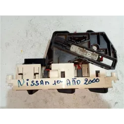 Recambio de mandos climatizador para nissan primera berlina (p11)(05.1996) 2.0 td referencia OEM IAM 7040230732  