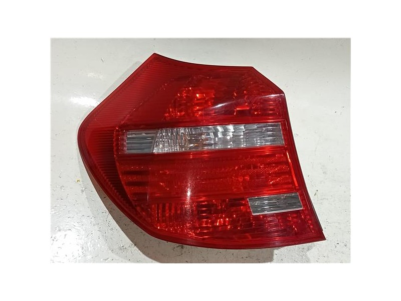 Recambio de piloto trasero izquierdo para bmw serie 1 berlina (e81/e87)(2004) 2.0 118i [2,0 ltr. - 105 kw 16v] referencia OEM IA