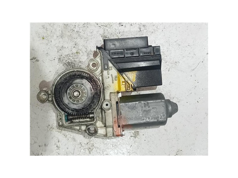 Recambio de motor elevalunas delantero derecho para seat ibiza (6l1)(04.2002) 1.9 tdi referencia OEM IAM 104383101 0536003501  