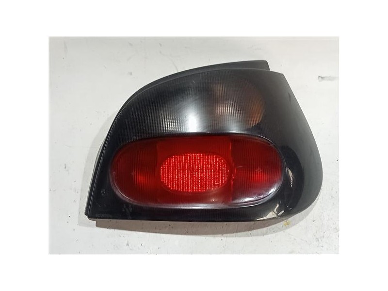 Recambio de piloto trasero derecho para renault megane i berl./ berl. con portón (ba0)(08.1995) 1.4e rl [1,4 ltr. - 55 kw] refer