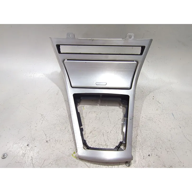 Recambio de cenicero para bmw x3 (e83) 2.0 sd referencia OEM IAM 3411706  