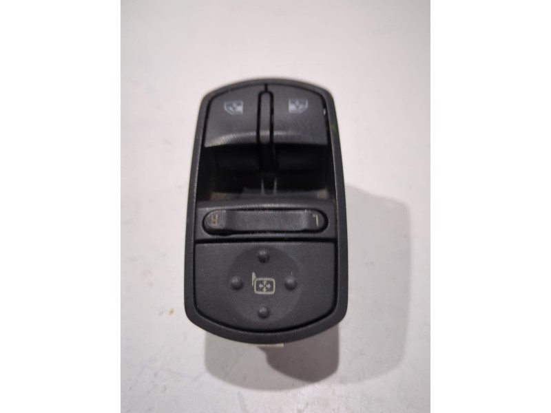 Recambio de mando elevalunas delantero izquierdo para opel corsa d (s07) 1.3 cdti (l08, l68) referencia OEM IAM   