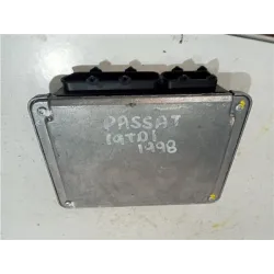 Recambio de centralita inyeccion para volkswagen passat berlina (3b2)(1996) 1.9 tdi referencia OEM IAM 038906018P  