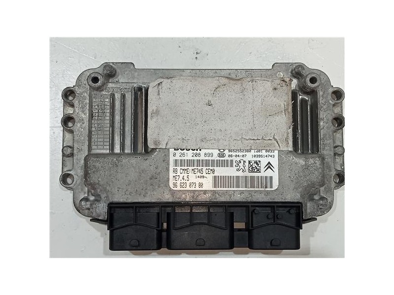 Recambio de centralita inyeccion para citroën c4 berlina (06.2004) 2.0 16v referencia OEM IAM 0261208899 ME7.4.5 ME745  