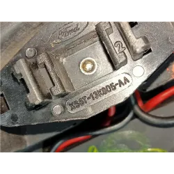 Recambio de volante para ford fiesta (cbk)(2002) referencia OEM IAM XS6T13K805AA  