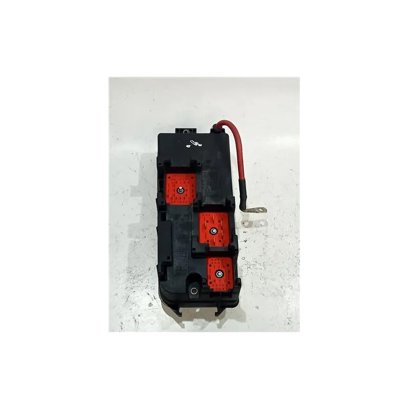 Recambio de caja fusibles/rele para opel vectra c berlina (2002) 2.2 dti 16v referencia OEM IAM 460023260  