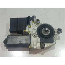 Recambio de motor elevalunas trasero izquierdo para volkswagen golf iv berlina (1j1)(1997) 1.6 16v referencia OEM IAM 9776105406