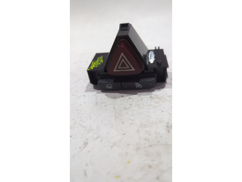 Recambio de botonera emergencia para opel corsa d (s07) 1.3 cdti (l08, l68) referencia OEM IAM 13189529  