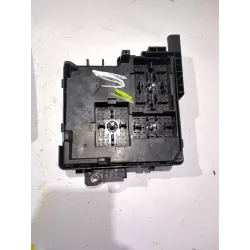 Recambio de caudalimetro para kia cee´d hatchback (ed) 1.6 crdi 115 referencia OEM IAM 9220930004  