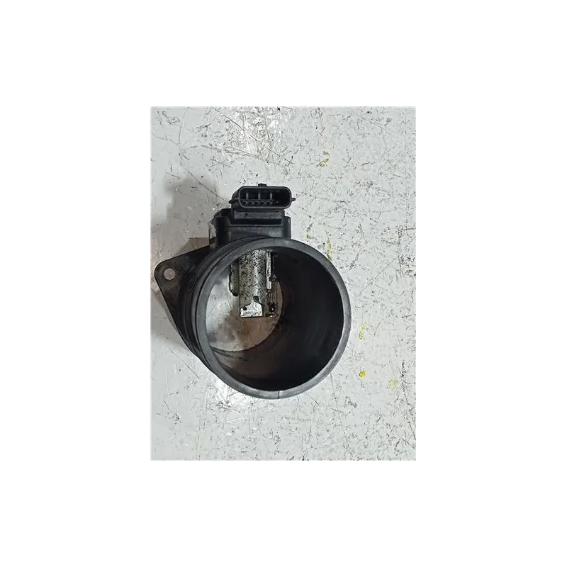 Recambio de caudalimetro para renault clio iii (2005) 1.1 75 cv referencia OEM IAM H8200299956  