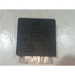 Recambio de caja reles para audi a6 berlina (4b2)(1997) 2.5 tdi referencia OEM IAM 5KG00656800  