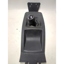 Recambio de embellecedor palanca cambio para volkswagen polo iv (9n_, 9a_) 1.4 tdi referencia OEM IAM 6Q1863241  