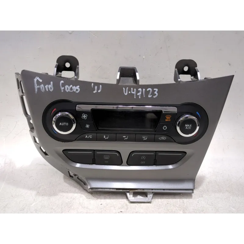 Recambio de mando climatizador para ford focus iii 1.6 tdci referencia OEM IAM BM5T18C612CG  