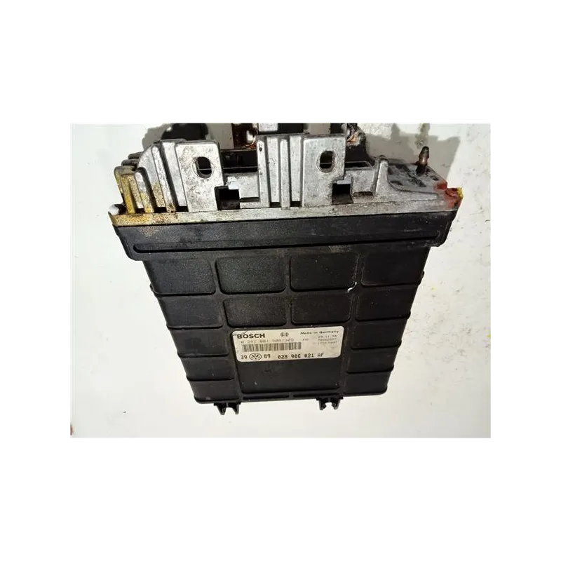 Recambio de centralita inyeccion para volkswagen golf iv berlina (1j1)(1997) 1.6 16v referencia OEM IAM 028906021AF  