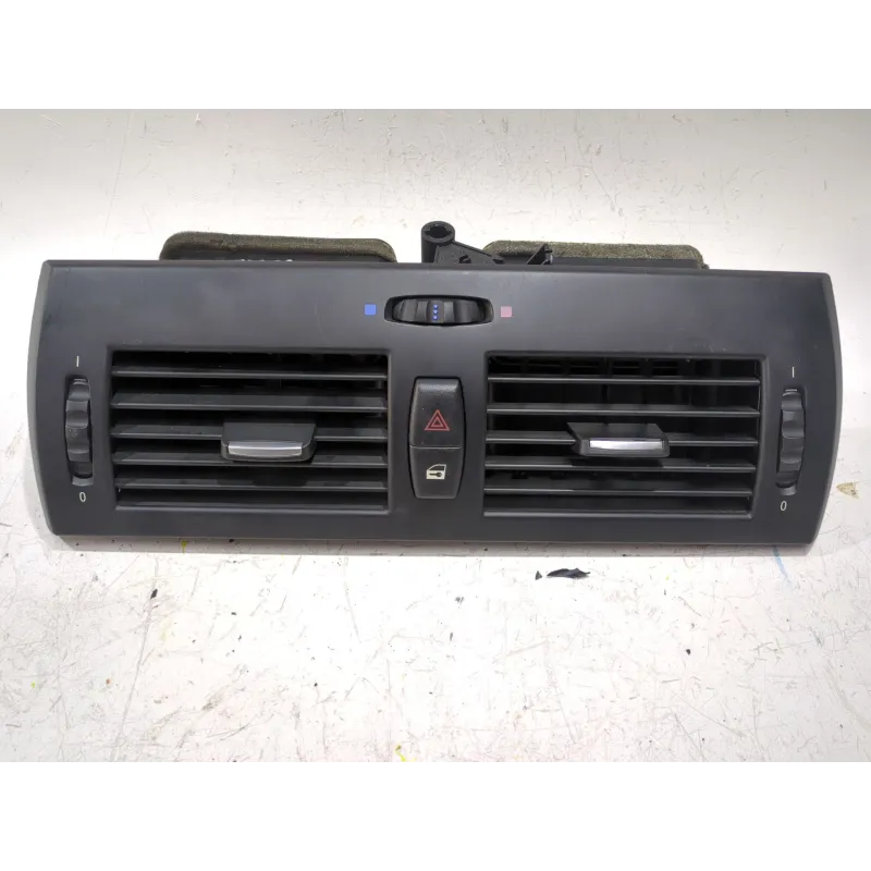 Recambio de aireador central para bmw x3 (e83) 2.0 sd referencia OEM IAM 3415965  