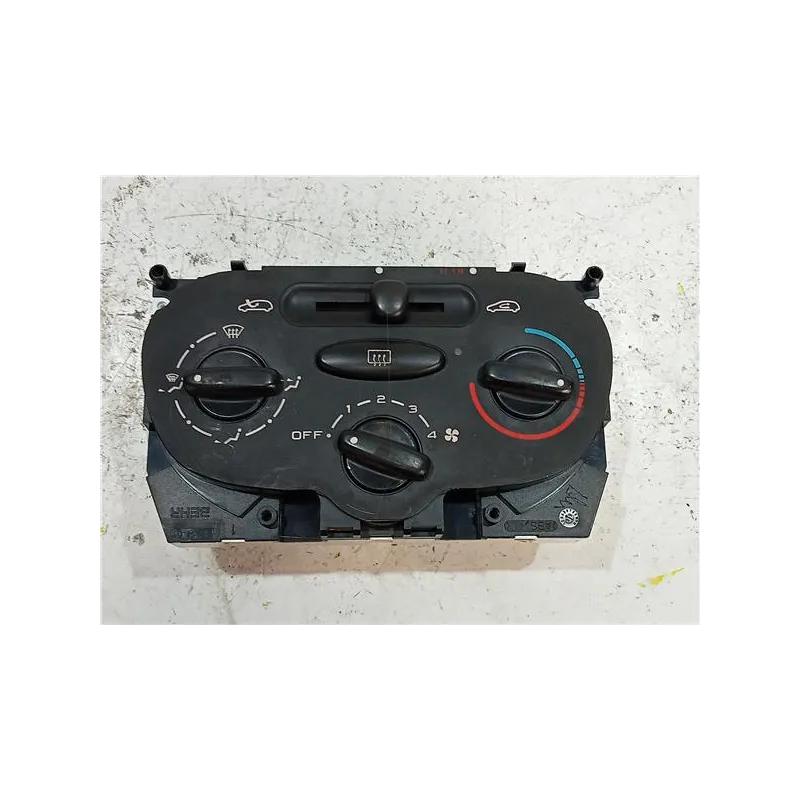 Recambio de mandos climatizador para peugeot 206 (1998) 1.4 hdi eco 70 referencia OEM IAM BEHR1068901  