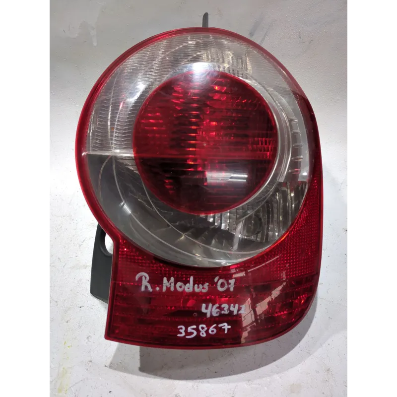 Recambio de piloto trasero derecho para renault modus i (2004) 1.5 d referencia OEM IAM 8200655990  