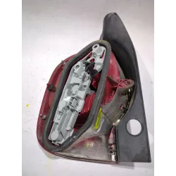 Recambio de piloto trasero derecho para renault modus i (2004) 1.5 d referencia OEM IAM 8200655990  