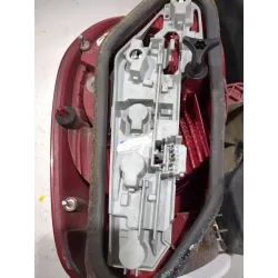 Recambio de piloto trasero derecho para renault modus i (2004) 1.5 d referencia OEM IAM 8200655990  