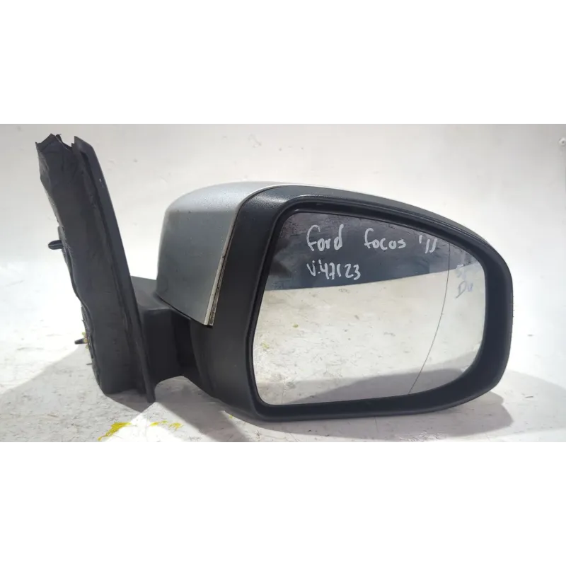Recambio de retrovisor derecho para ford focus iii 1.6 tdci referencia OEM IAM E9024550  