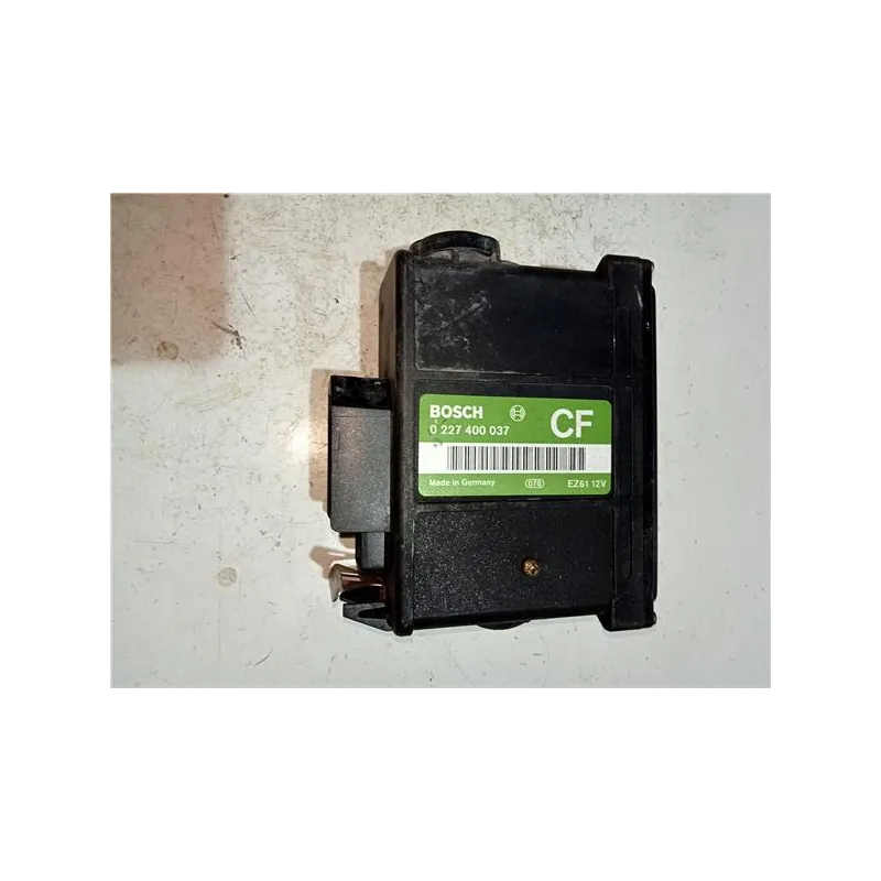 Recambio de centralita inyeccion para opel kadett e (1984) s referencia OEM IAM 0227400037  