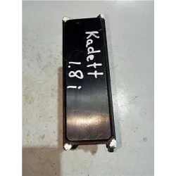Recambio de centralita inyeccion para opel kadett e (1984) s referencia OEM IAM 0227400037  