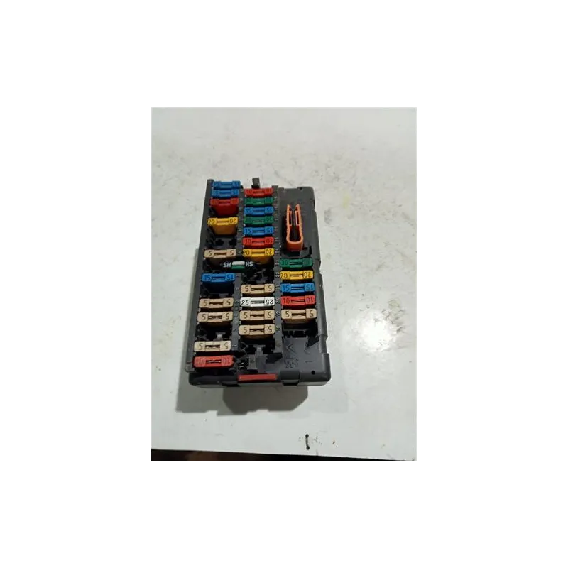 Recambio de caja fusibles/rele para citroën berlingo (2002) collection (rhy / dw10td) referencia OEM IAM   