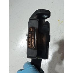 Recambio de potenciometro pedal gas para audi a6 berlina (4f2)(2004) 2.0 tdi [2,0 ltr. - 103 kw tdi] referencia OEM IAM 8K172352