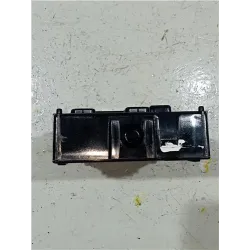 Recambio de caja fusibles/rele para renault clio iii (2005) 1.1 75 cv referencia OEM IAM 8200652285B 281187755C  