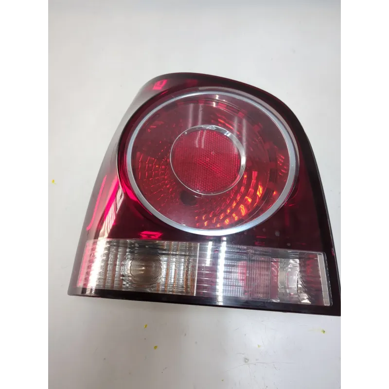 Recambio de piloto trasero izquierdo para volkswagen polo iv (9n_, 9a_) 1.4 tdi referencia OEM IAM 6Q6945257F  