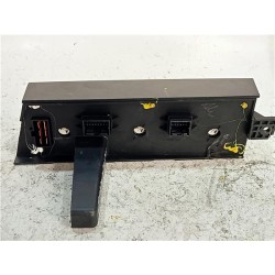 Recambio de mandos climatizador para ssangyong actyon (08.2006) 2.0 200 xdi [2,0 ltr. - 104 kw td cat] referencia OEM IAM 687003