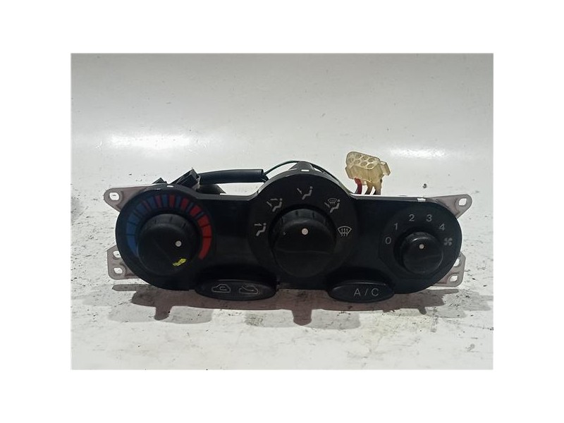 Recambio de mandos climatizador para hyundai coupe (rd)(2000) 1.6 fx [1,6 ltr. - 79 kw 16v cat] referencia OEM IAM MANDO CLIMA  