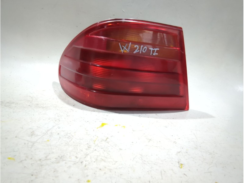 Recambio de piloto trasero izquierdo para mercedes-benz clase e (w210) e 300 turbo-d (210.025) referencia OEM IAM A2108204364  