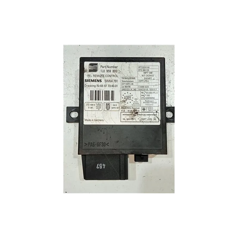 Recambio de centralita cierre para seat ibiza (6k1)(08.1999) 1.4 referencia OEM IAM 1L0959800 6597734001  