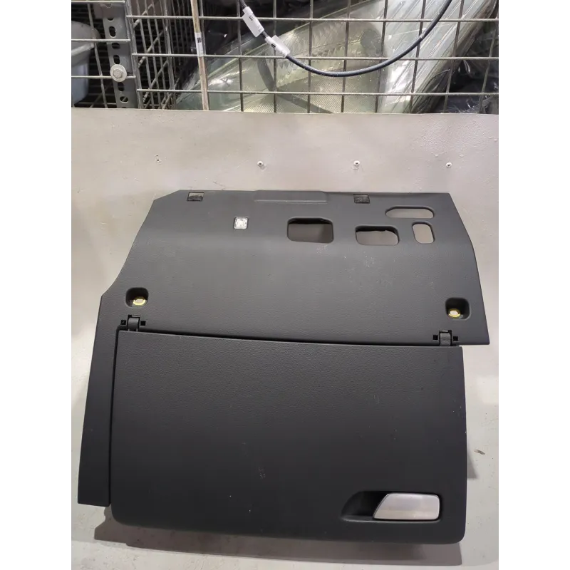 Recambio de guantera para audi a3 sportback (8va, 8vf) 2.0 tdi referencia OEM IAM 1104875X  