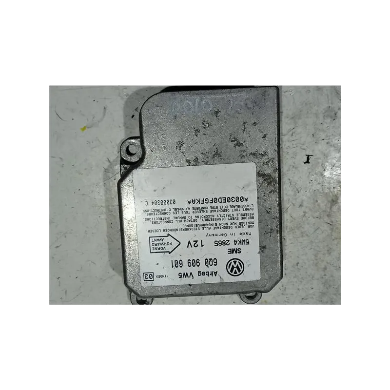 Recambio de centralita airbag para volkswagen polo iii (6n1)(09.1994) 64 1.9 d referencia OEM IAM 6Q0909601  