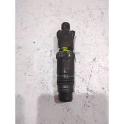 Recambio de inyector para peugeot 106 ii (1a_, 1c_) 1.5 d referencia OEM IAM KCE30S8  